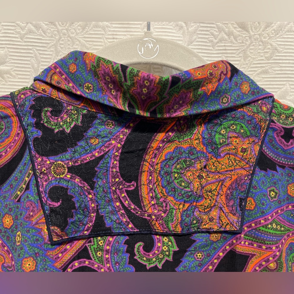 NWT Robert Graham Button Down NWT - image 5